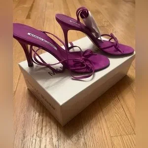 サンダル・ミュール Manolo Blahnik Hourani 105 Sandal Purple Manolo Blahnik Hourani 105 Sandal Purple | ShopSimon